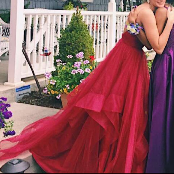 Red prom dress - Picture 4 of 6